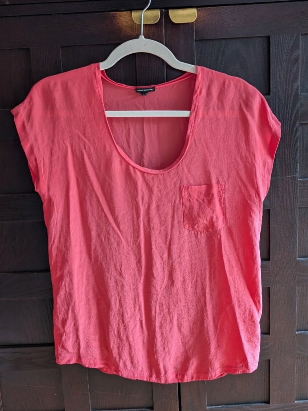Club Monaco 100% silk single pocket T-shirt pink XS